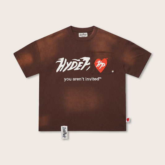 Pockets Full Tee - Brown